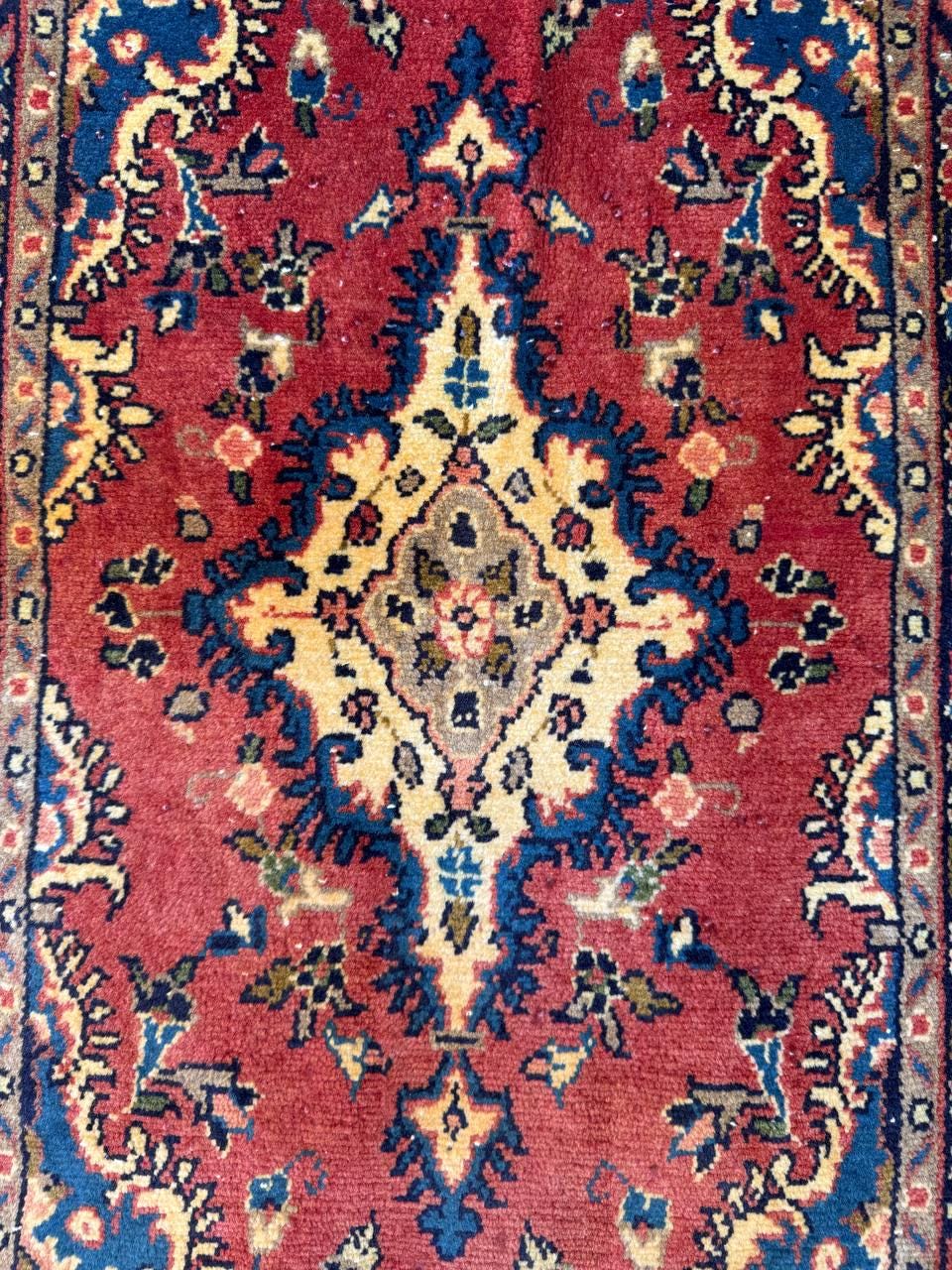 1.7×3 ft Vintage Entryway Rug: 1930s Hand-Knotted Wool, Geometric Accent