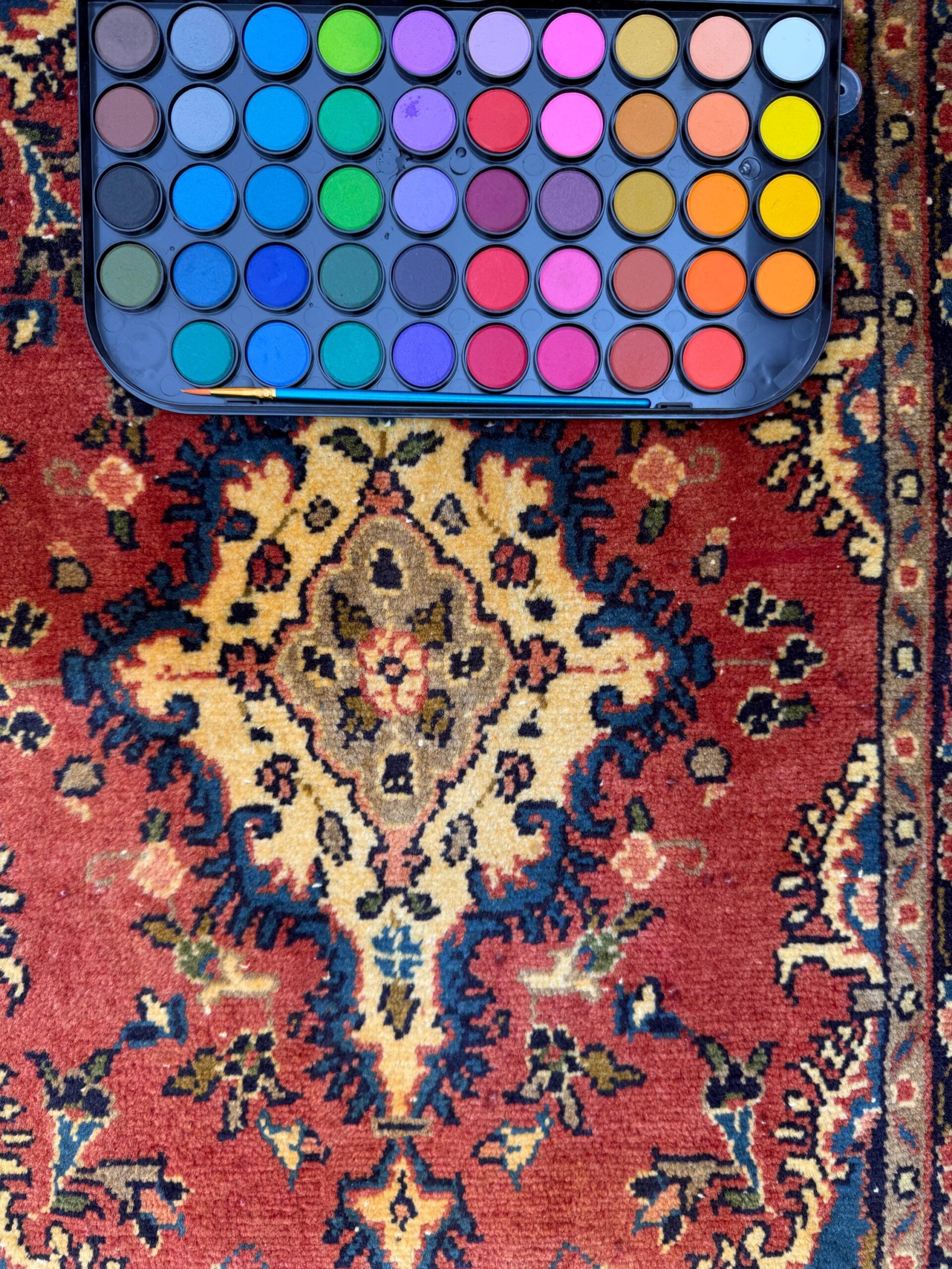 1.7×3 ft Vintage Entryway Rug: 1930s Hand-Knotted Wool, Geometric Accent