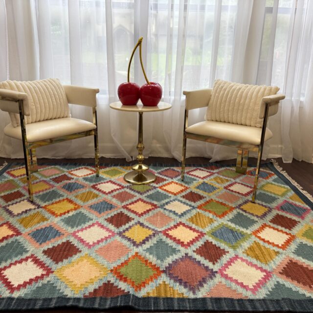 5×8 ft Hand Knotted Kilim Rug: Scandinavian Geometric Wool Flatweave