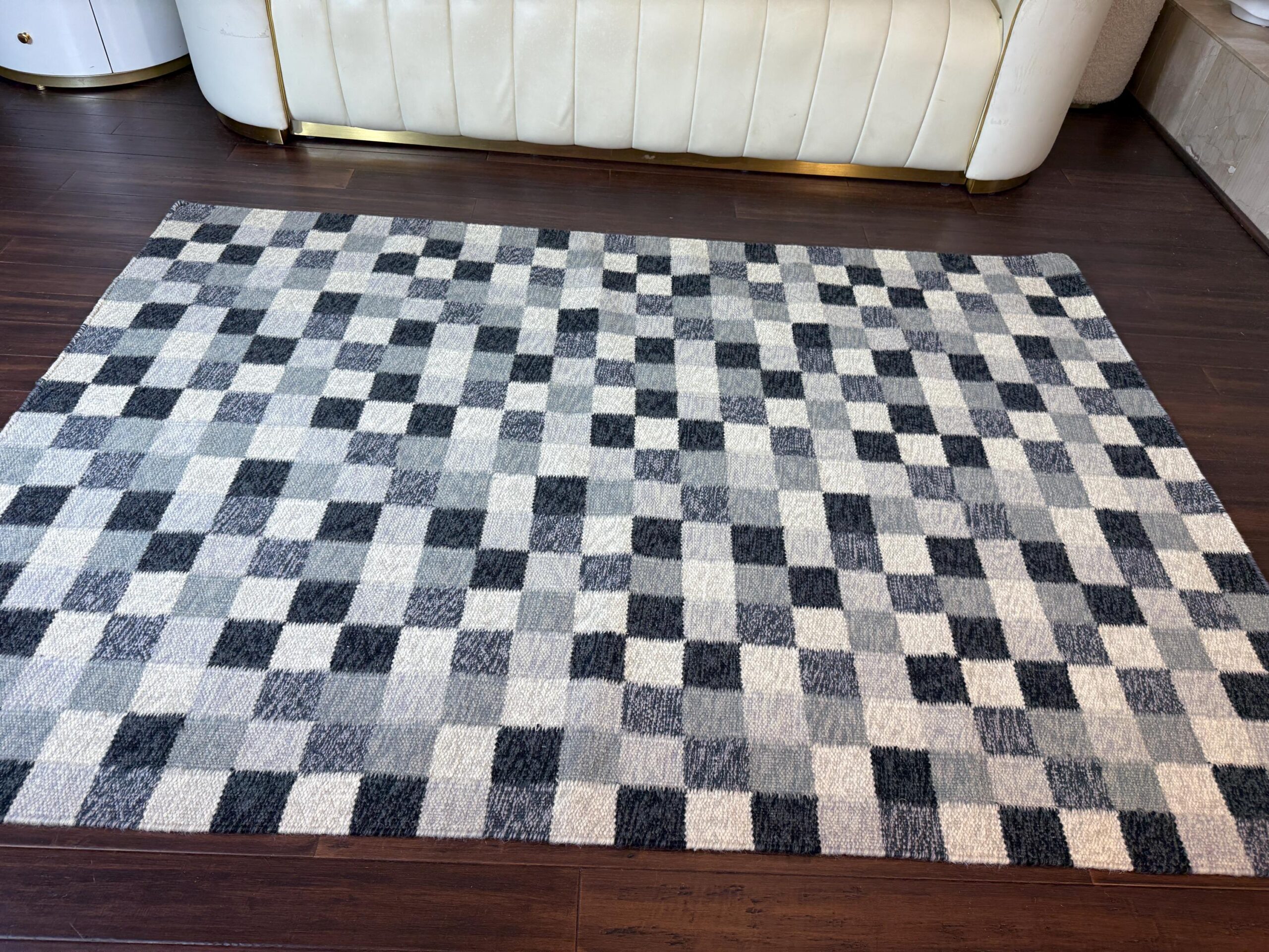 5×7 ft Handwoven Kilim Rug: Modern Geometric Wool Area Carpet