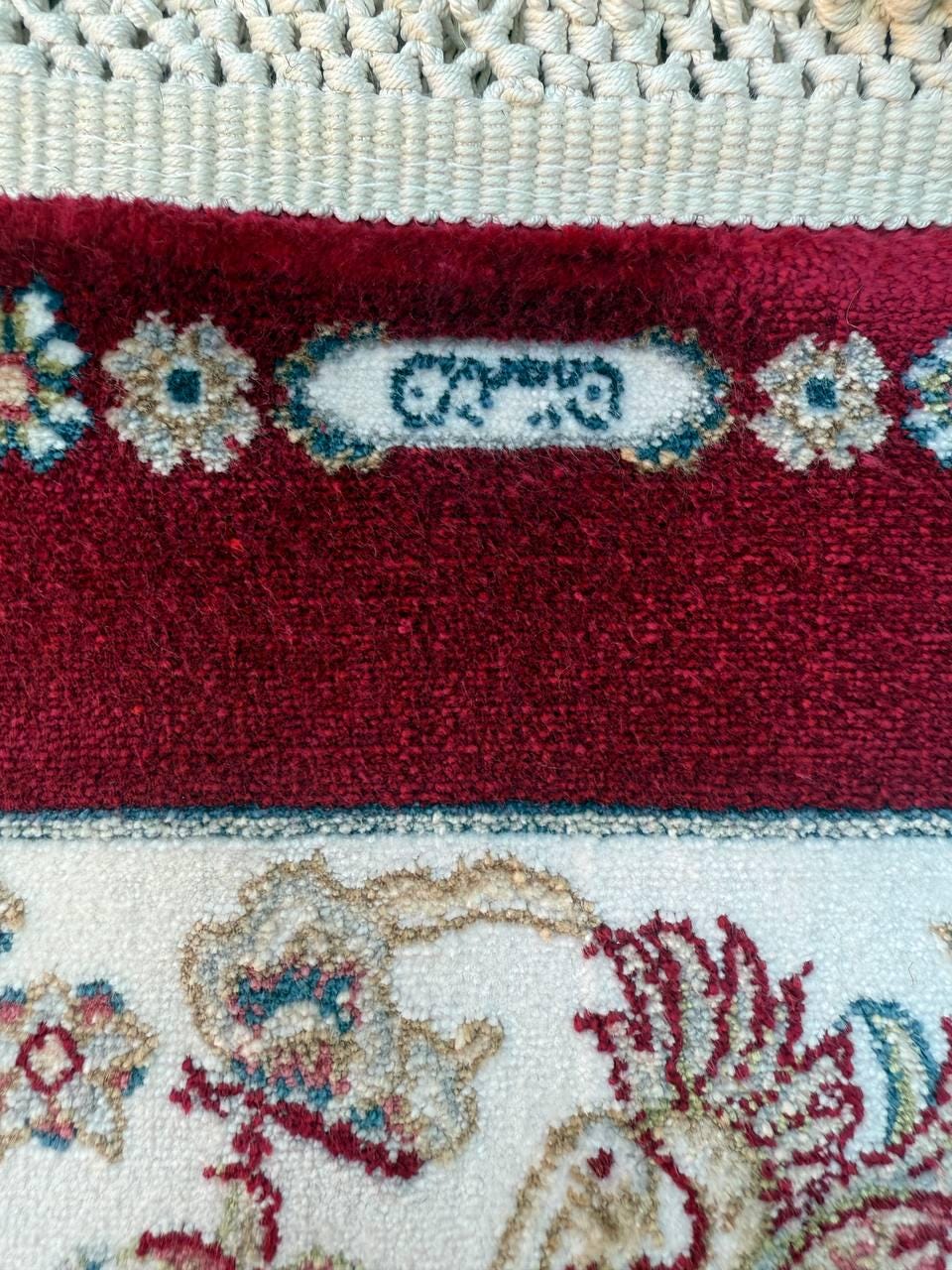 5×3 ft Signed Quomm Silk Rug: Hand Knotted Power Loomed Hunting Scene Carpet