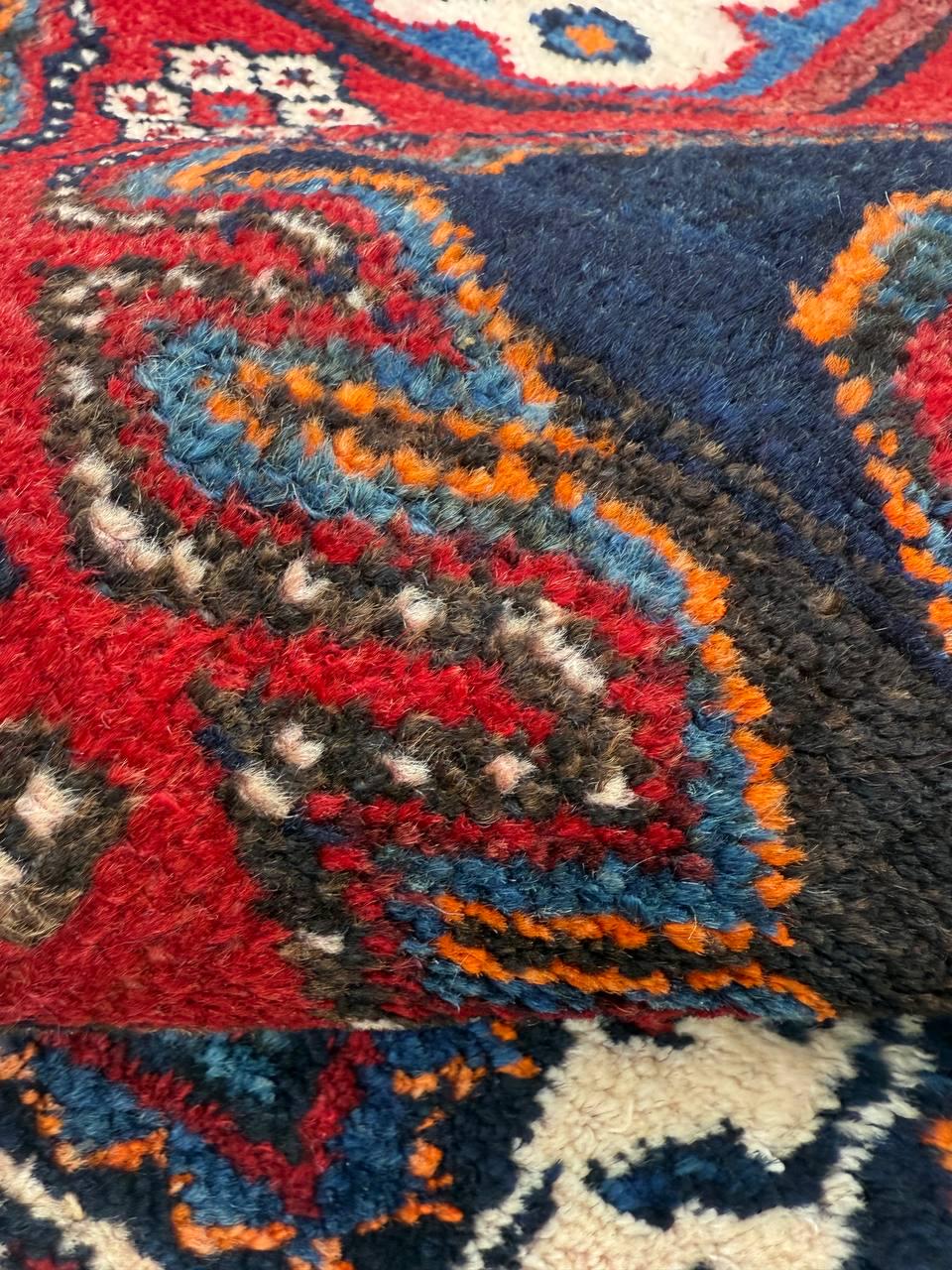 4×3 ft Vintage 1950s Hamadan/Qashqai Wool Rug: Hand Knotted Carpet, Geometric Accent