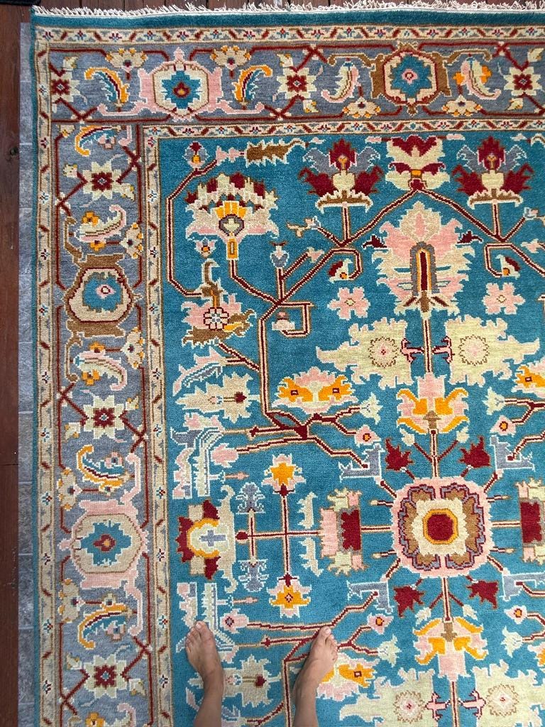 9×12 ft. Heriz Rug: Hand-Knotted Wool Modern Serapi Design Carpet