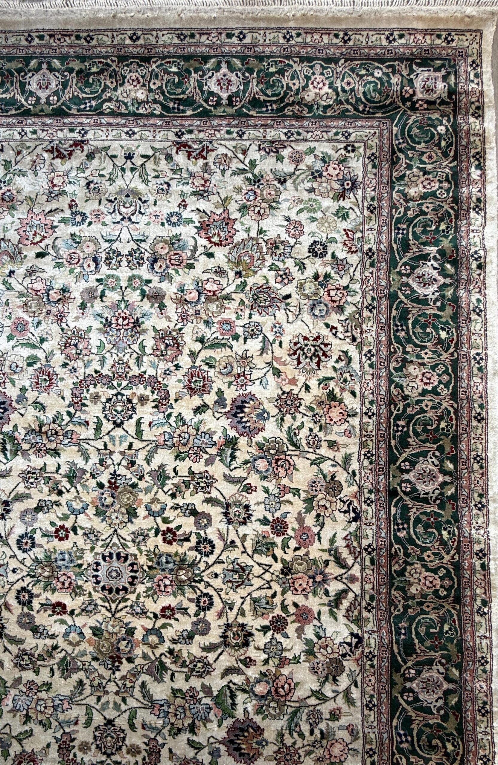 9×6 ft Vintage 1970s Tabriz Rug: Hand-Knotted Silk & Wool Oriental Carpet
