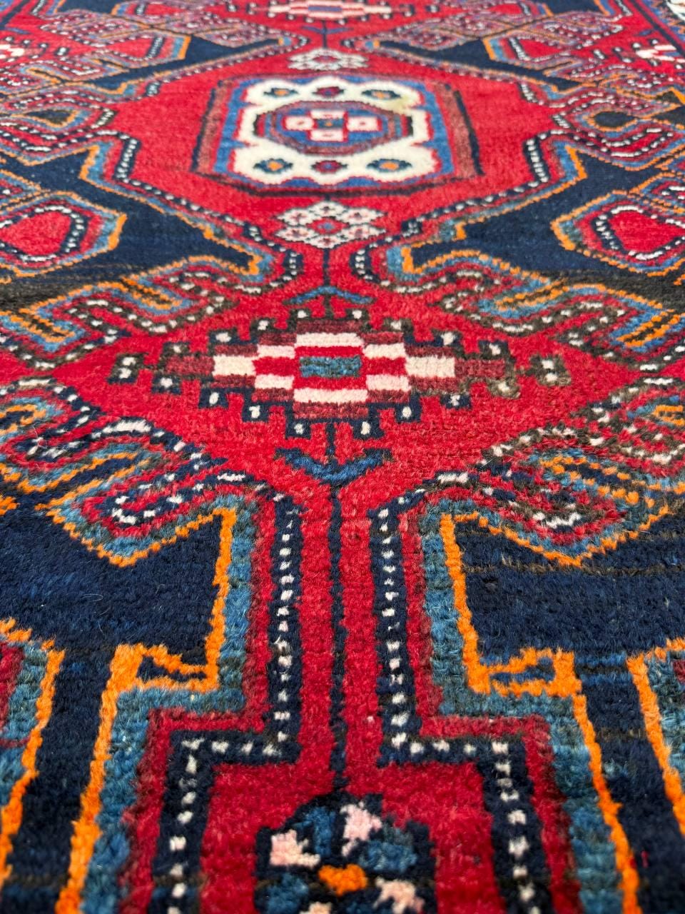 4×3 ft Vintage 1950s Hamadan/Qashqai Wool Rug: Hand Knotted Carpet, Geometric Accent