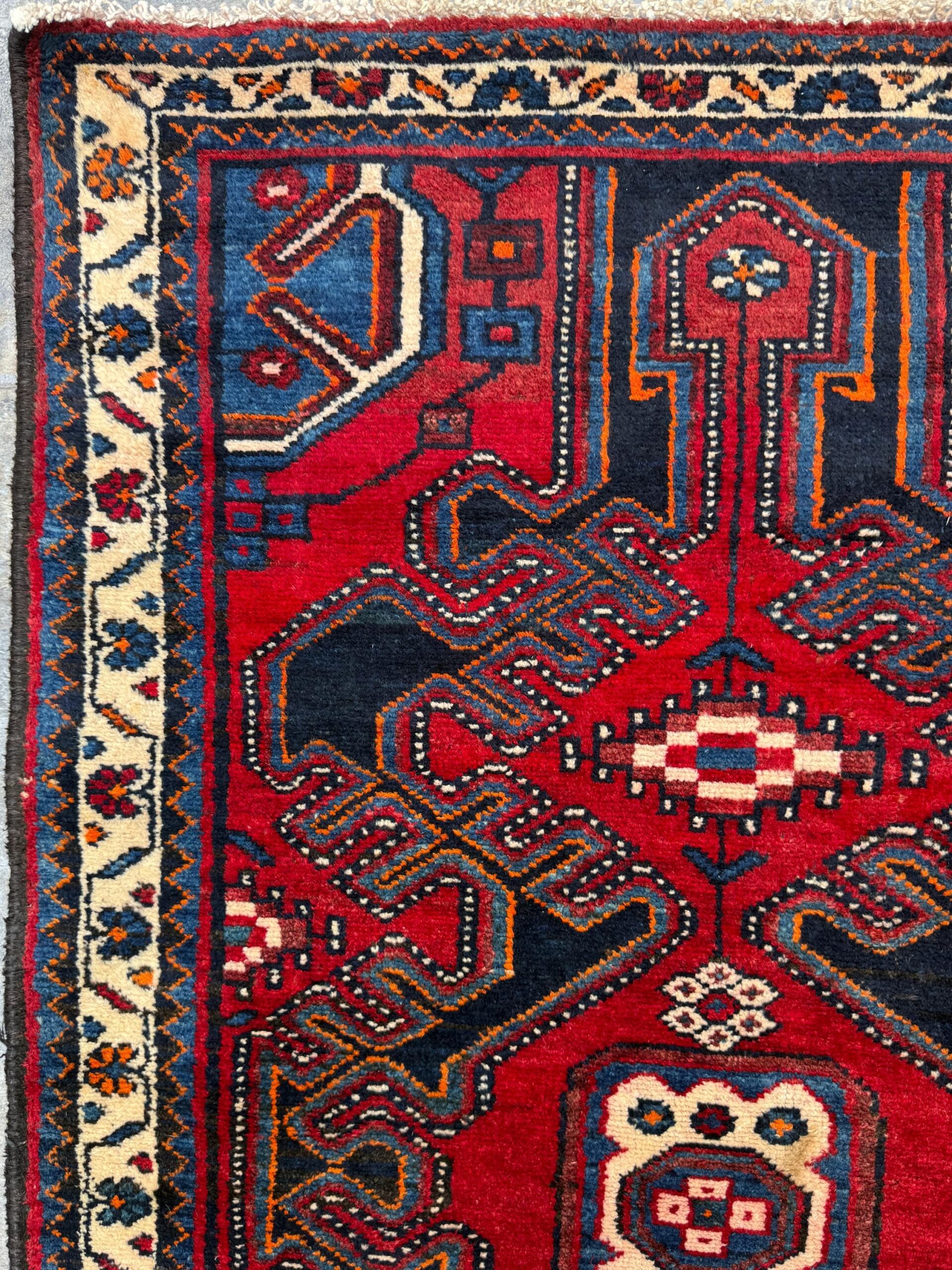 4×3 ft Vintage 1950s Hamadan/Qashqai Wool Rug: Hand Knotted Carpet, Geometric Accent