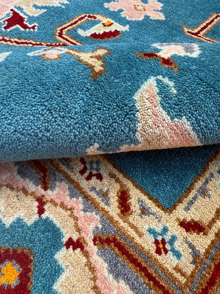9×12 ft. Heriz Rug: Hand-Knotted Wool Modern Serapi Design Carpet