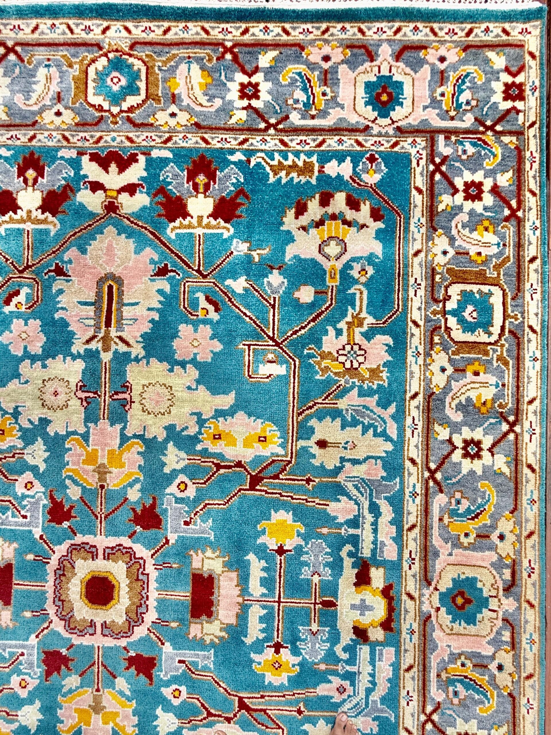 9×12 ft. Heriz Rug: Hand-Knotted Wool Modern Serapi Design Carpet