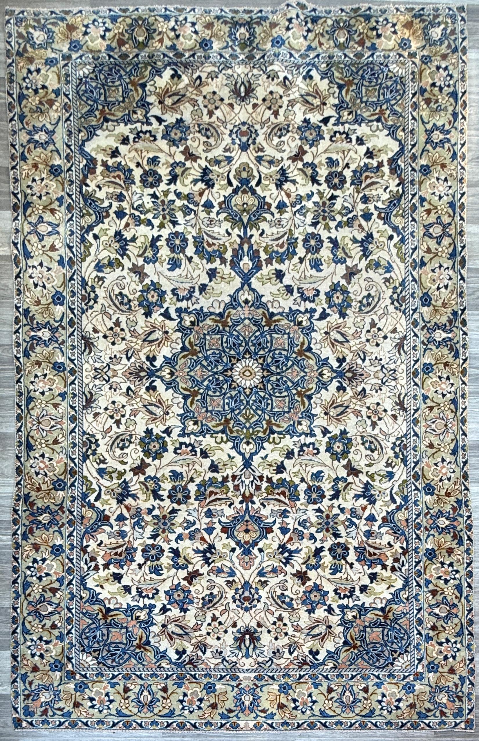 Turkish Beige Vintage Rug 6×10 ft Hand Knotted Wool Anatolian Traditional Area Rug 1970s Floral Medallion Carpet