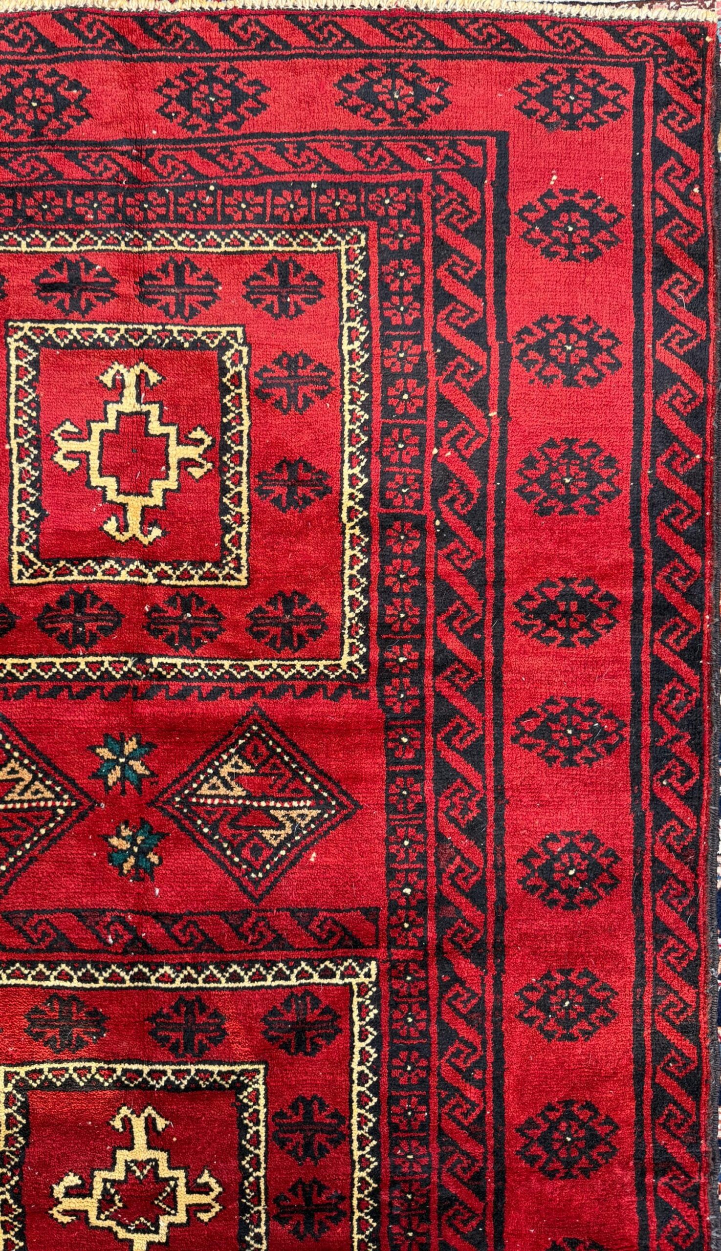 Vintage Hand-Knotted Wool Rug – 4.4×8.3 ft Geometric Tribal Anatolian Carpet
