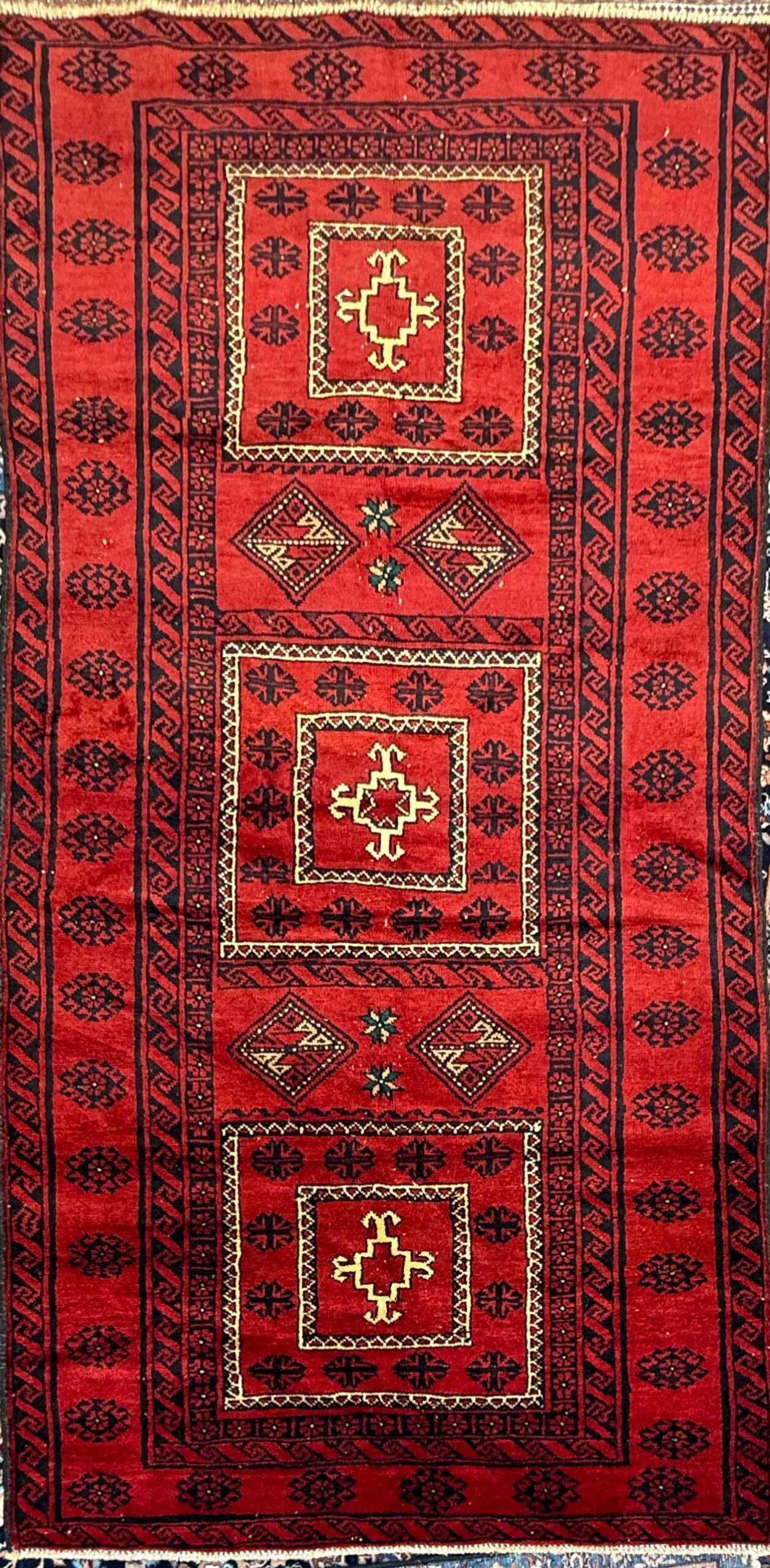 Vintage Hand-Knotted Wool Rug – 4.4×8.3 ft Geometric Tribal Anatolian Carpet