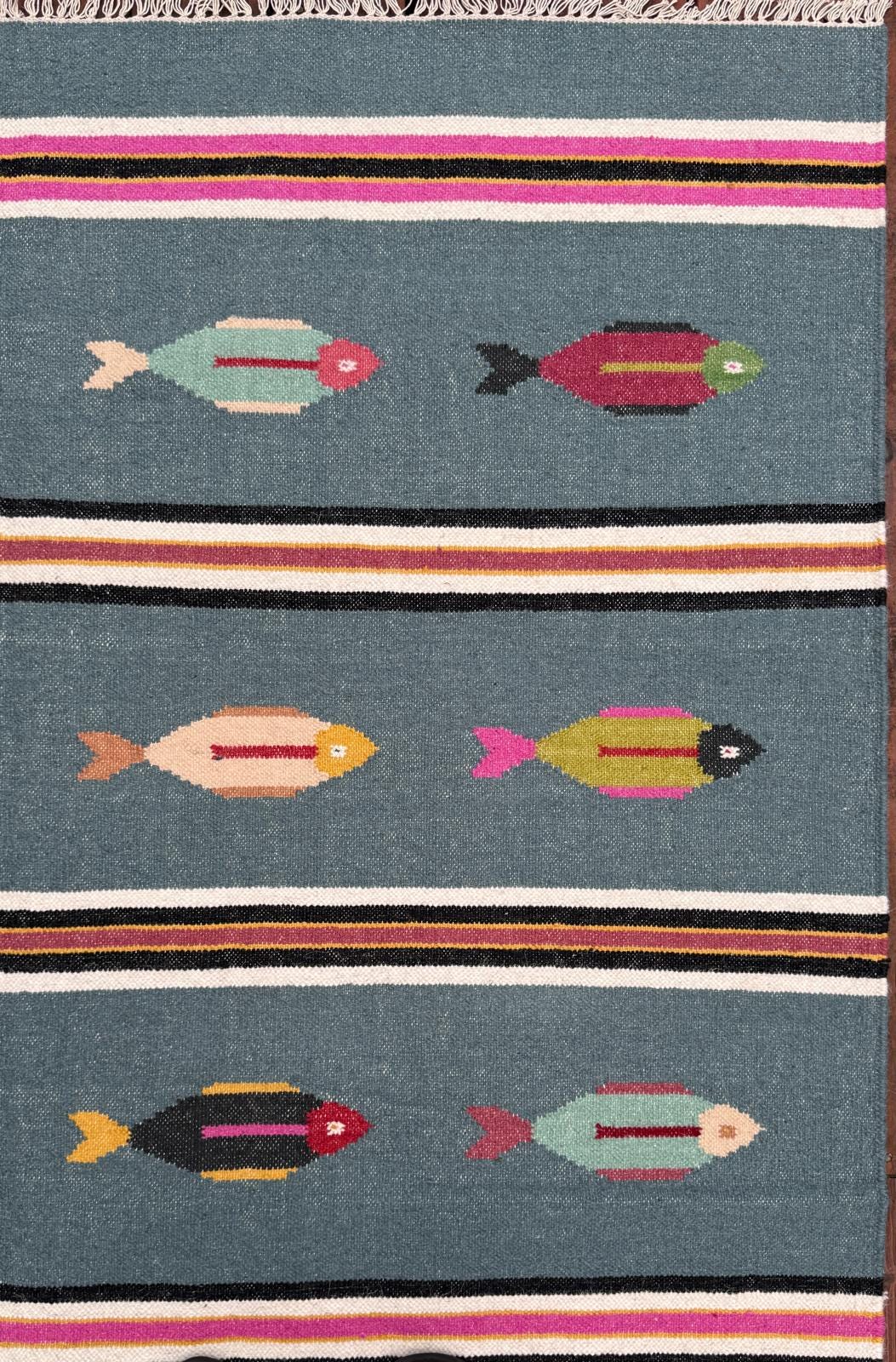 6×9 ft Handwoven Kilim Rug: Wool Geometric Flatweave Fish Design
