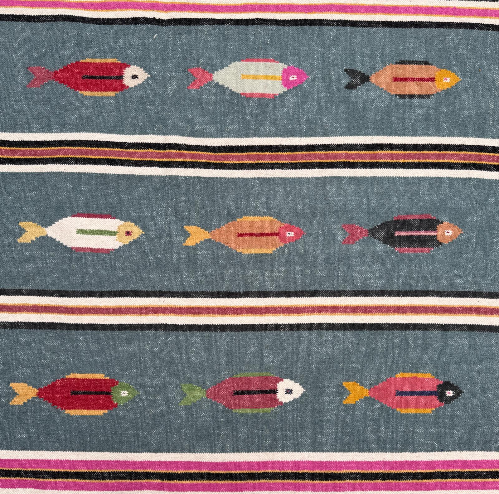 6×9 ft Handwoven Kilim Rug: Wool Geometric Flatweave Fish Design