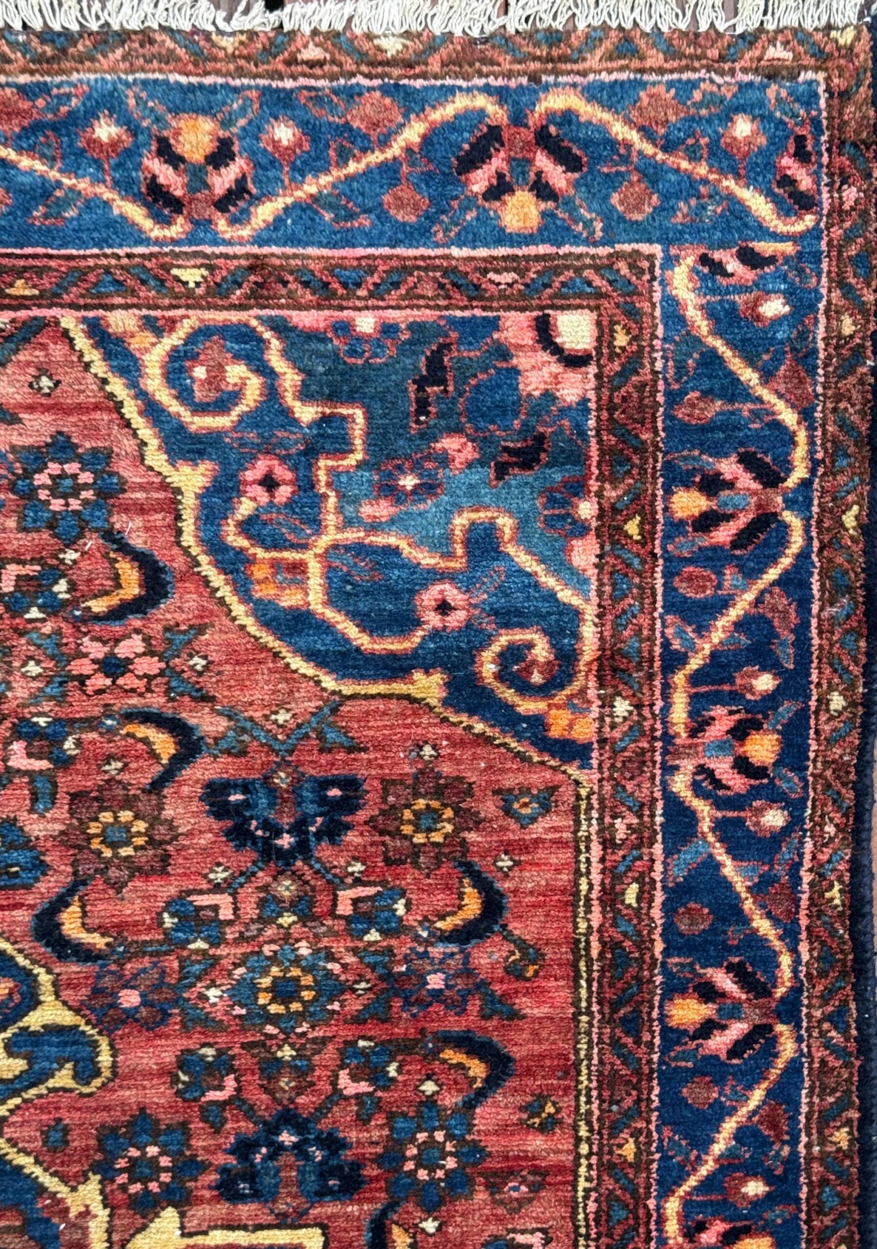 Vintage Turkish Rug, Handmade Anatolian Geometric Tribal Rug 4.2 x 6.4 ft