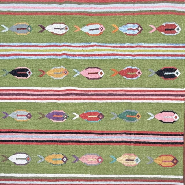 6×9 ft Handwoven Kilim Rug: Wool Geometric Flatweave Fish Design