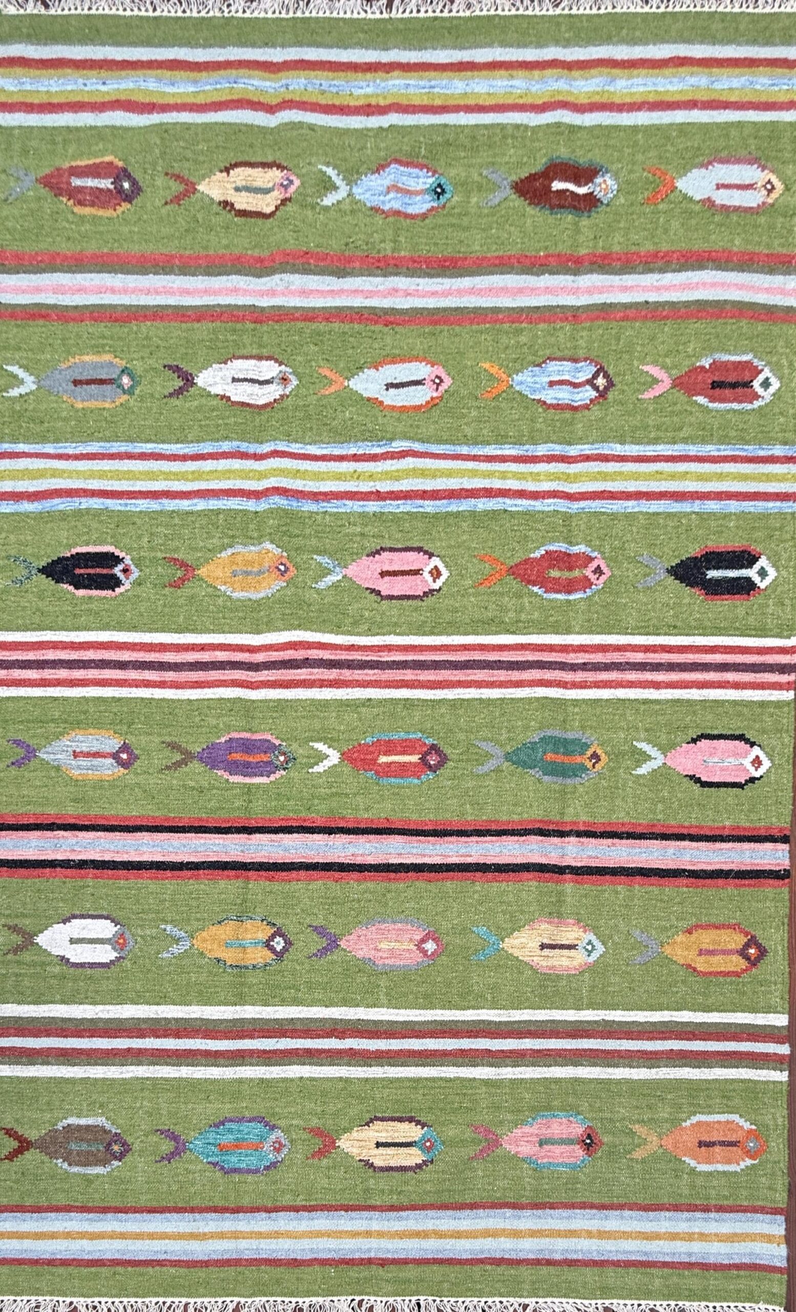 6×9 ft Handwoven Kilim Rug: Wool Geometric Flatweave Fish Design