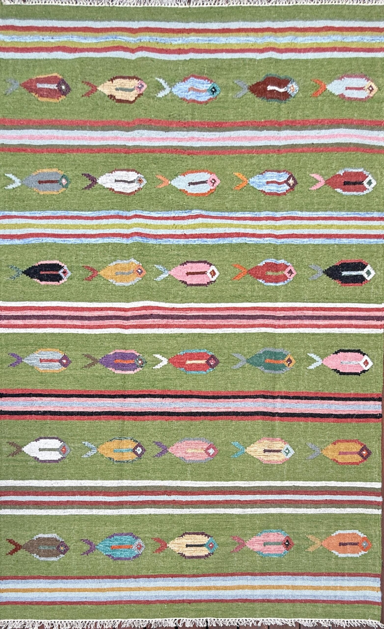 6×9 ft Handwoven Kilim Rug: Wool Geometric Flatweave Fish Design