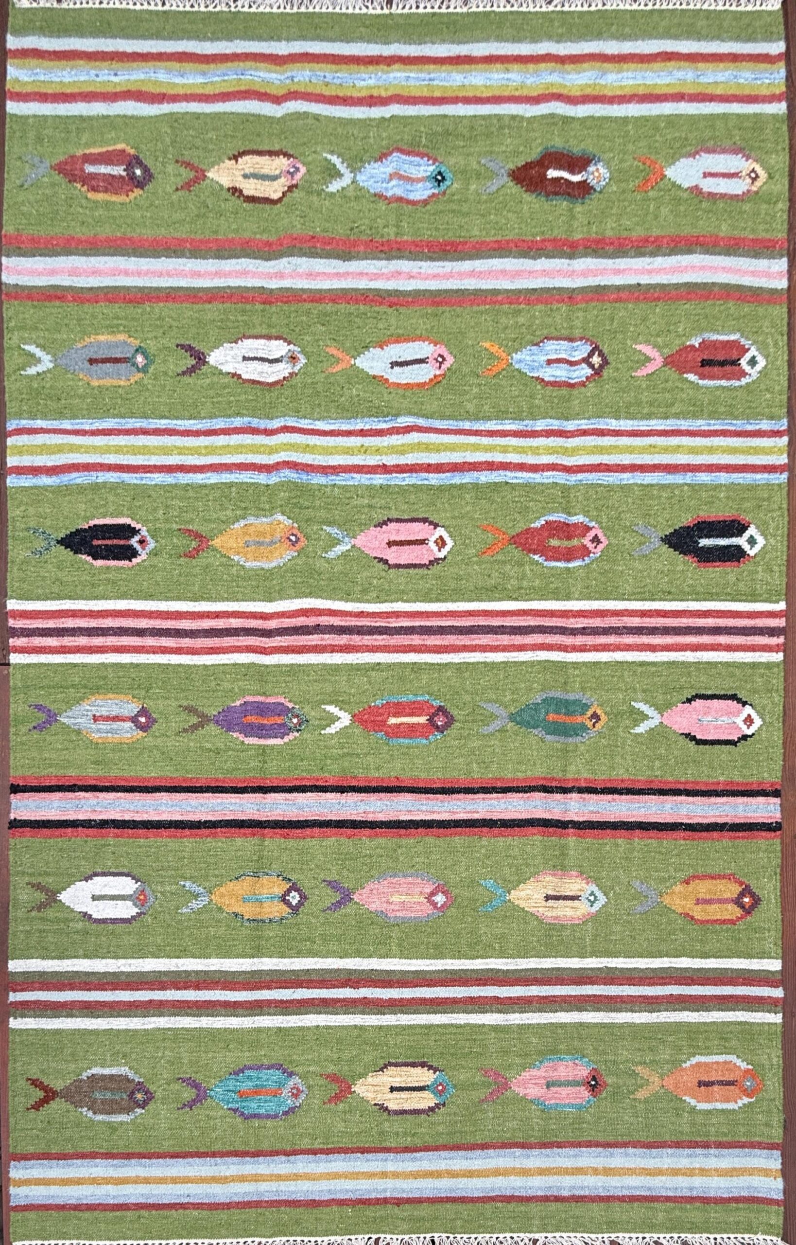 6×9 ft Handwoven Kilim Rug: Wool Geometric Flatweave Fish Design