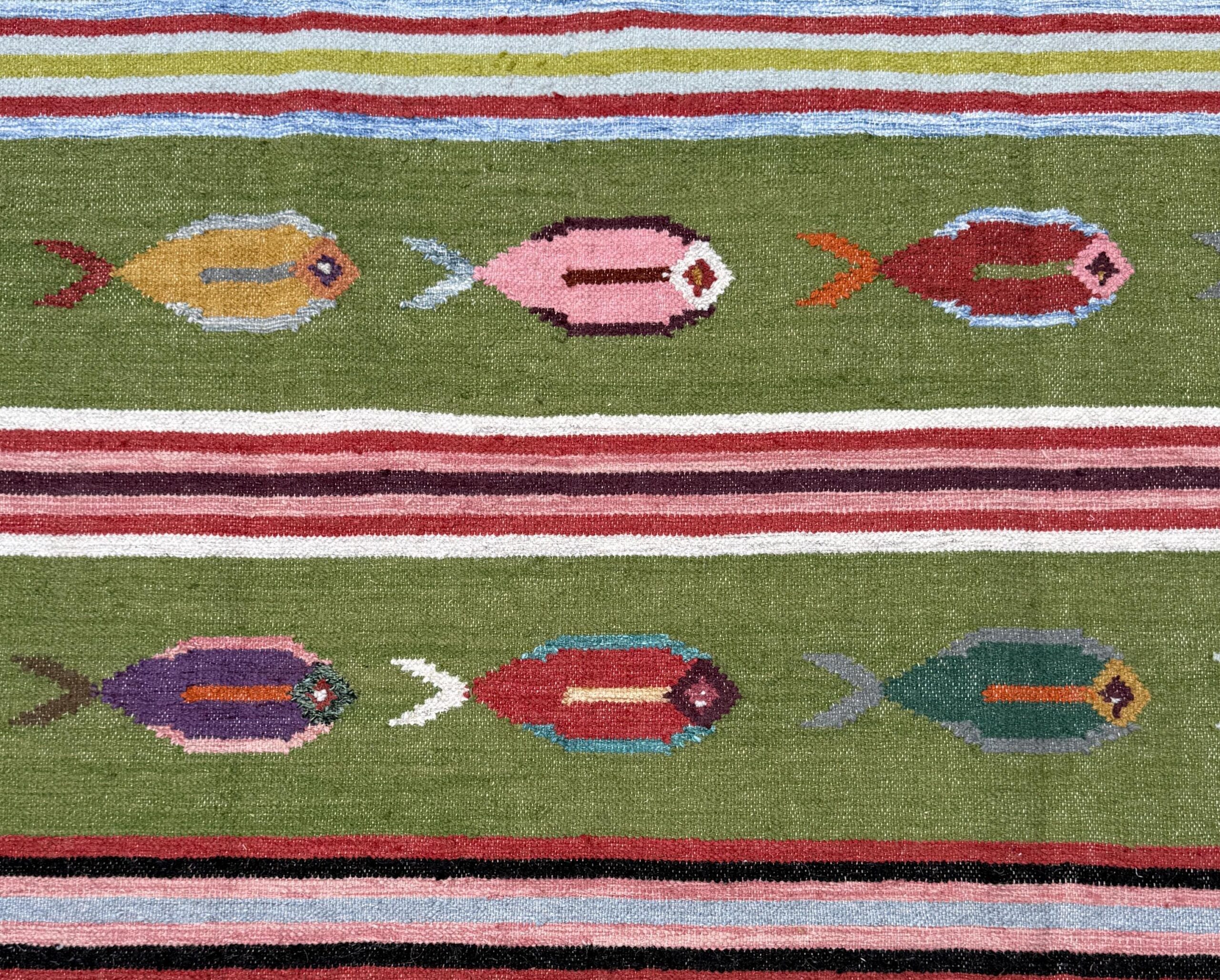 6×9 ft Handwoven Kilim Rug: Wool Geometric Flatweave Fish Design
